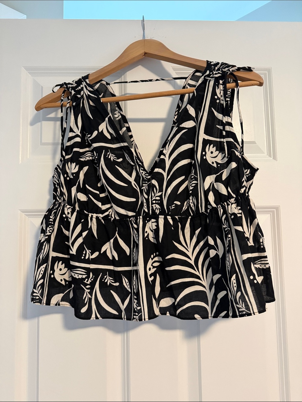 a new day Black & White Tie-Shoulder V-Neck Peplum Camisole